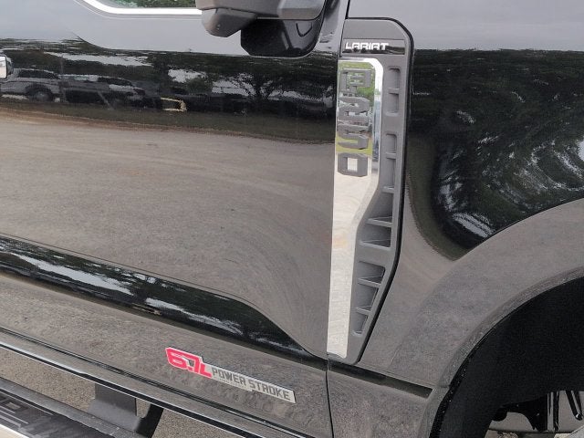 2027 Ford F-250SD Lariat