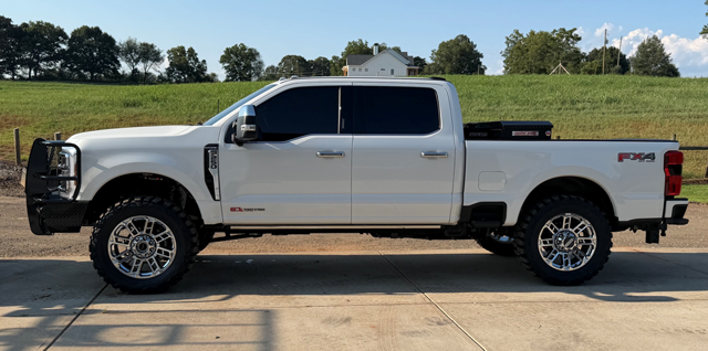 2026 Ford F-250SD Platinum 4WD FX4