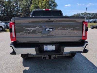 2027 Ford F-250SD Lariat