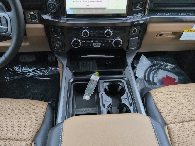 2027 Ford F-250SD F-250® Lariat®