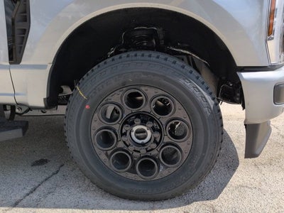 2027 Ford F-250SD F-250® Lariat®