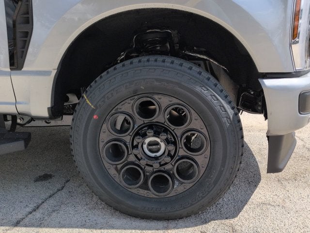 2027 Ford F-250SD F-250® Lariat®