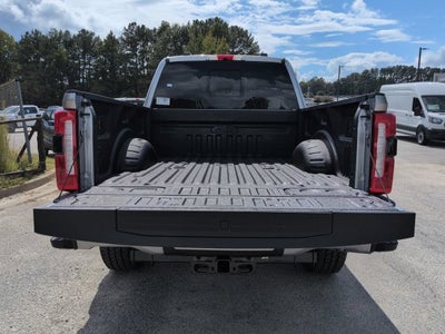2027 Ford F-250SD F-250® Lariat®