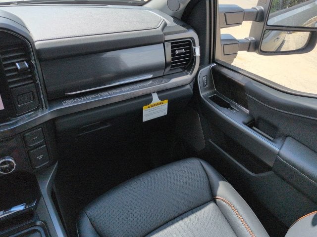2027 Ford F-250SD F-250® Lariat®