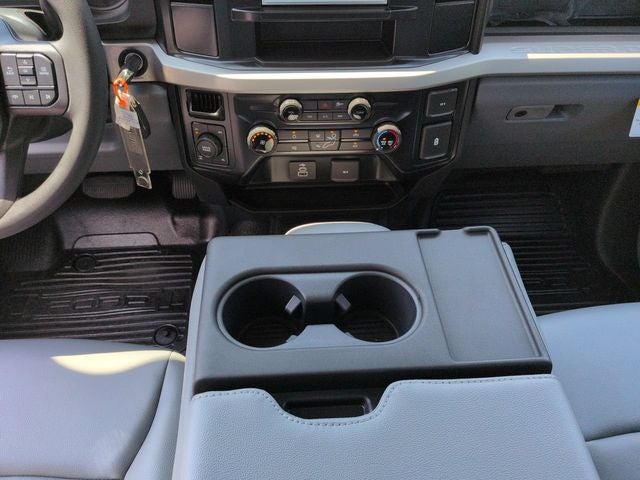 2027 Ford F-250SD XL