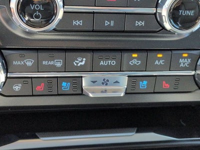 2027 Ford F-250SD Platinum