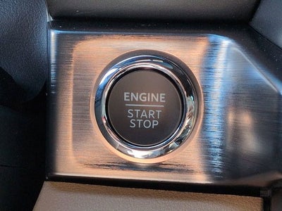 2025 Ford F-250SD Lariat 4WD