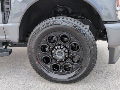 2025 Ford F-250SD Lariat 4WD FX4