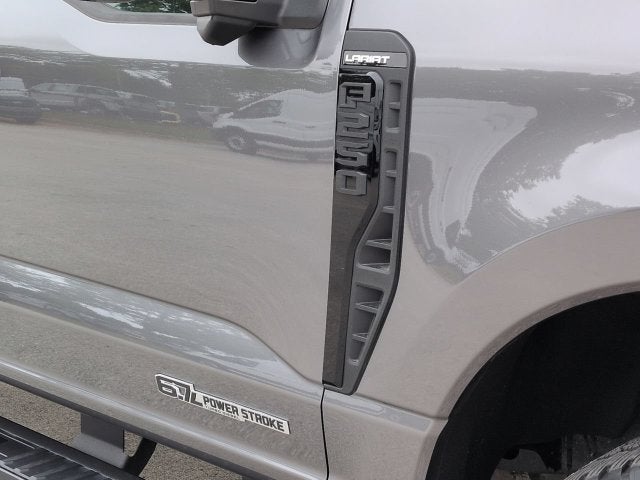 2025 Ford F-250SD Lariat 4WD FX4