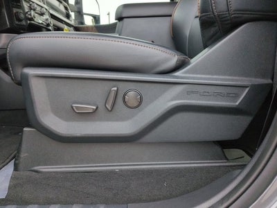 2025 Ford F-250SD Lariat 4WD FX4