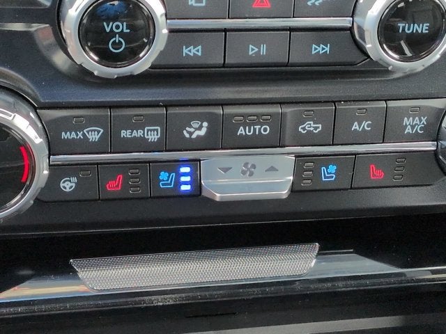 2025 Ford F-250SD Lariat 4WD FX4