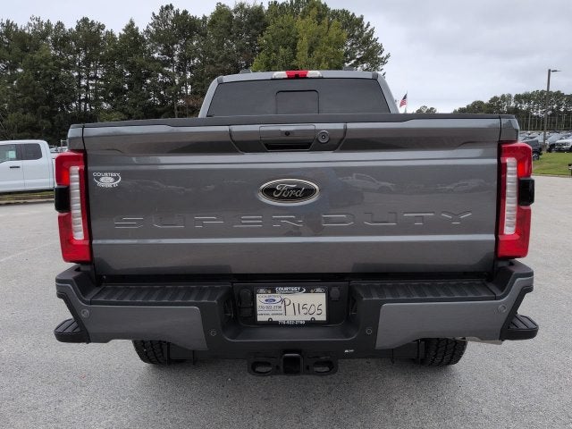 2025 Ford F-250SD Lariat 4WD FX4