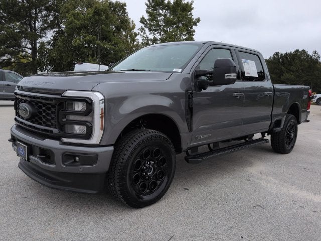 2025 Ford F-250SD Lariat 4WD FX4