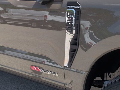 2027 Ford F-350SD Platinum