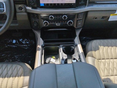 2027 Ford F-350SD Platinum