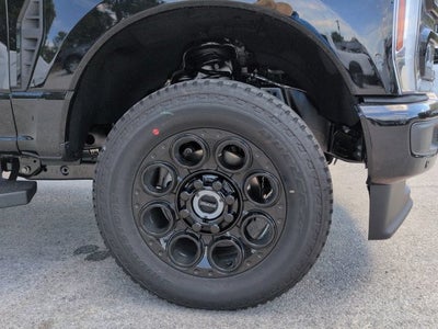 2027 Ford F-350SD Lariat