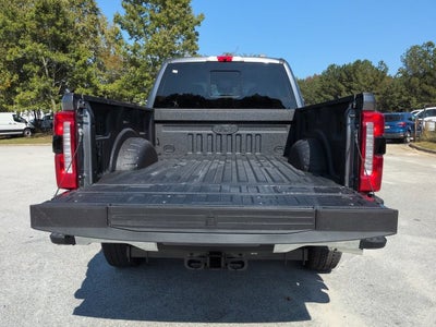 2027 Ford F-350SD Lariat