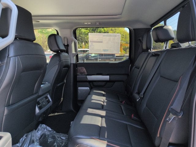2027 Ford F-350SD Lariat