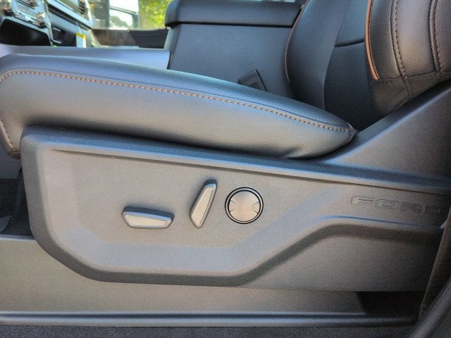 2027 Ford F-350SD Lariat