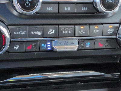 2027 Ford F-350SD Lariat