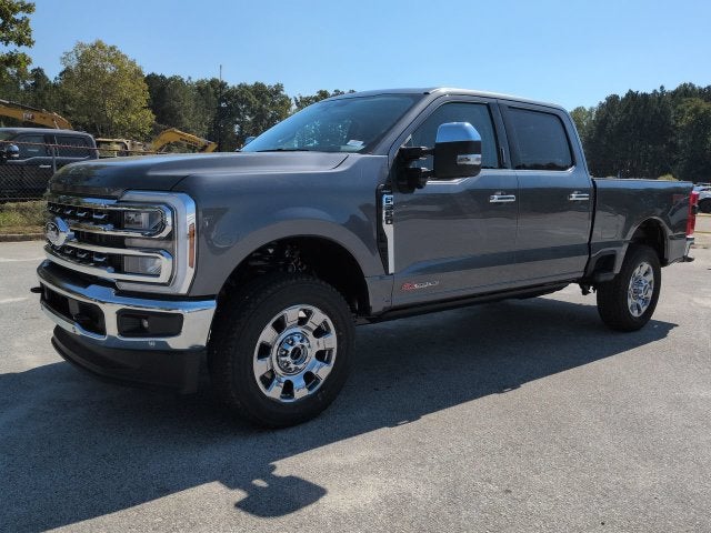 2027 Ford F-350SD Lariat