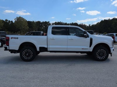 2027 Ford F-350SD Platinum