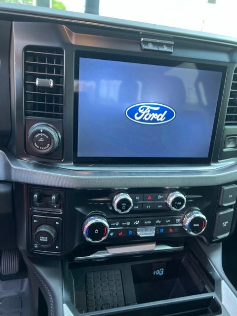 2025 Ford F-350SD Platinum 4WD FX4