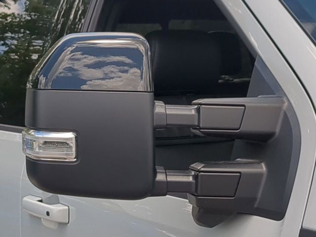 2025 Ford F-350SD Platinum