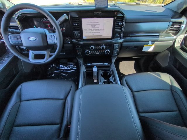 2027 Ford F-350SD Lariat