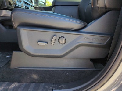 2027 Ford F-350SD Lariat