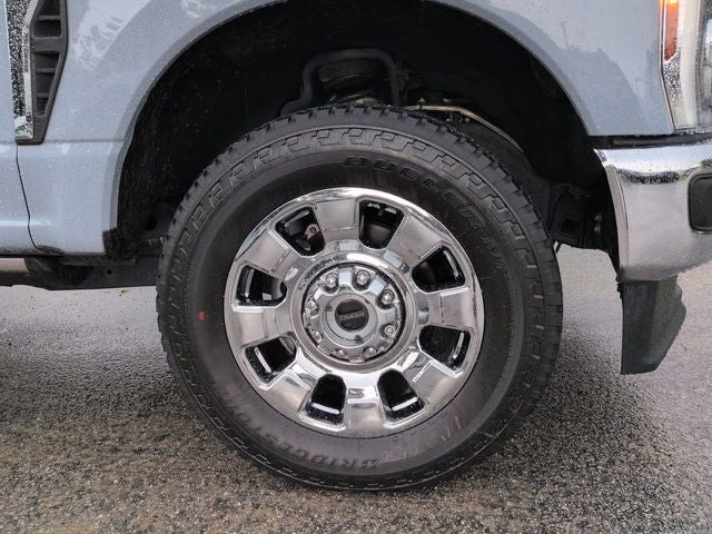 2025 Ford F-350SD King Ranch 4WD FX4