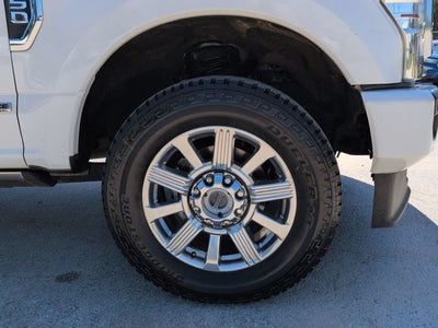 2022 Ford F-350SD Platinum 4WD