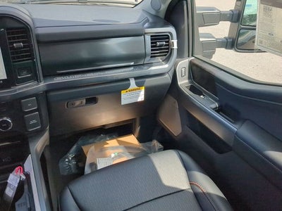 2025 Ford F-350SD Lariat