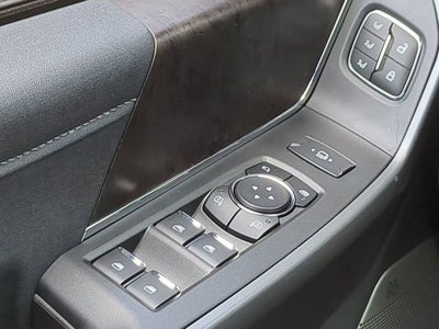 2025 Ford F-350SD Lariat