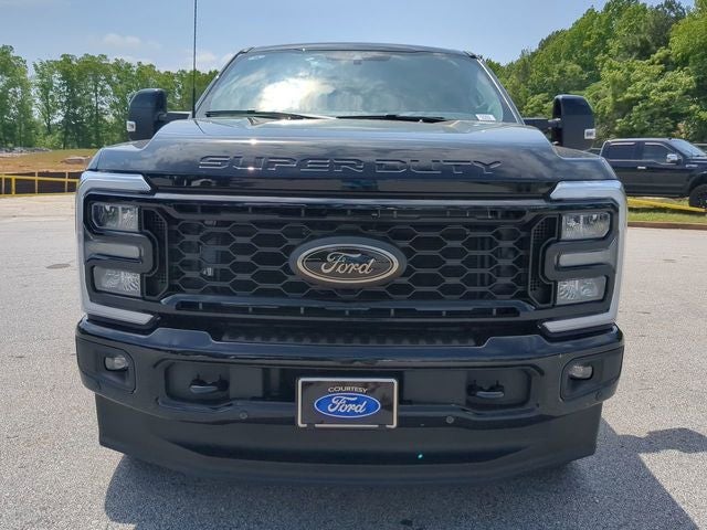 2025 Ford F-350SD Lariat