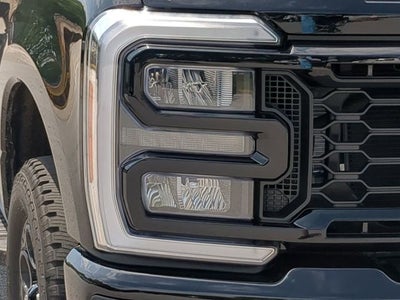 2025 Ford F-350SD Lariat