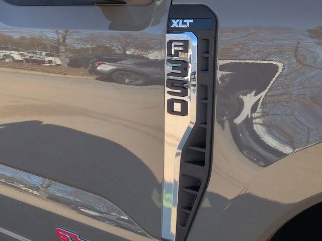 2026 Ford F-350SD XLT DRW