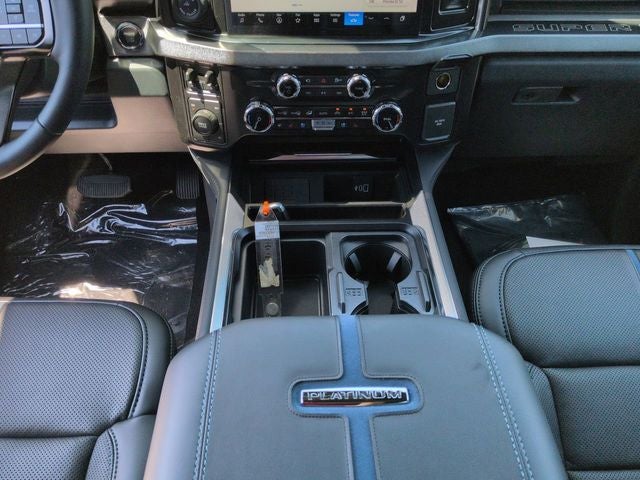 2026 Ford F-350SD Platinum DRW