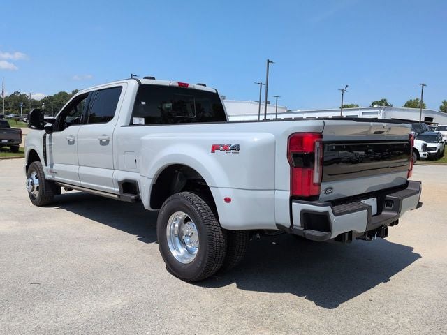 2026 Ford F-350SD Platinum DRW