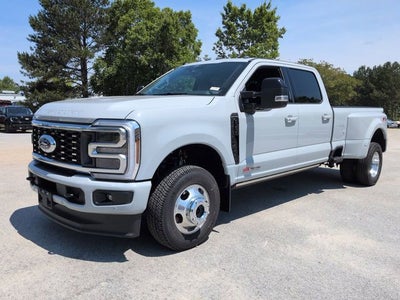2026 Ford F-350SD Platinum DRW
