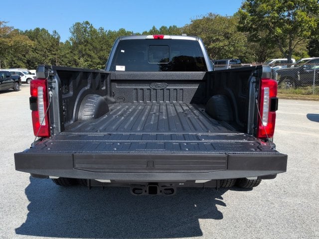 2027 Ford F-350SD Lariat DRW