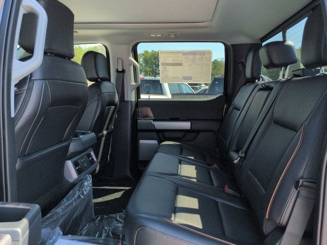 2027 Ford F-350SD Lariat DRW