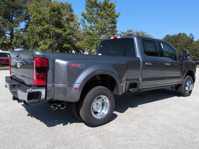 2027 Ford F-350SD Lariat DRW