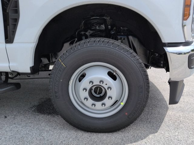 2027 Ford F-350SD XL DRW