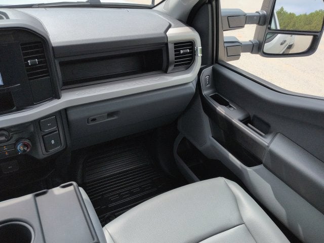 2027 Ford F-350SD XL DRW