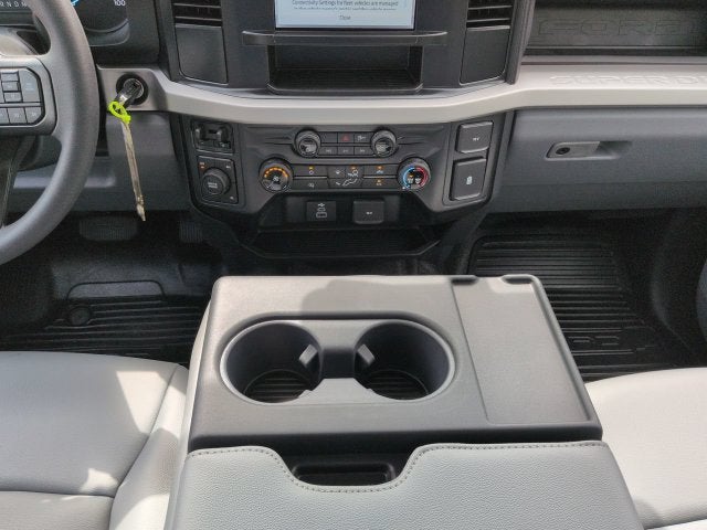 2027 Ford F-350SD XL DRW