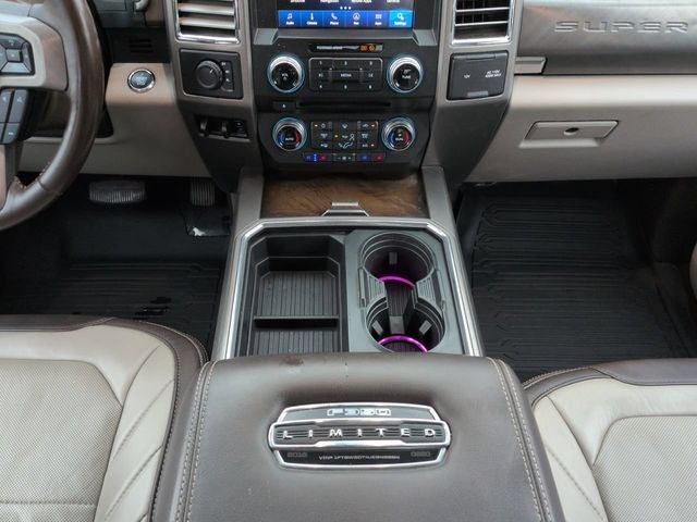 2018 Ford F-350SD Limited DRW 4WD FX4