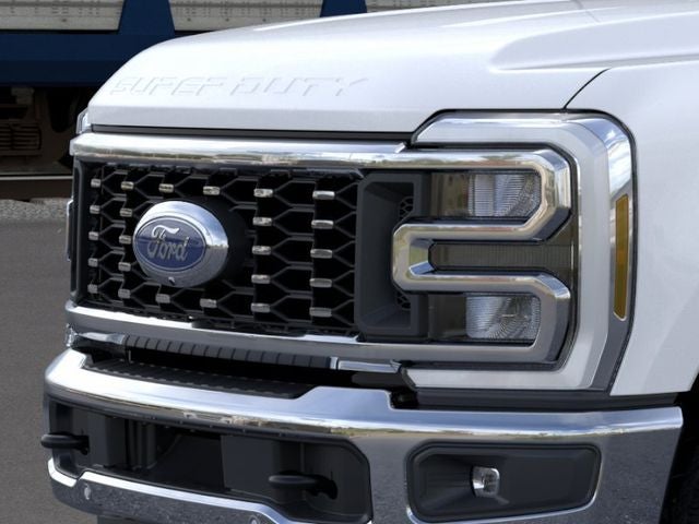 2026 Ford F-350SD Lariat DRW