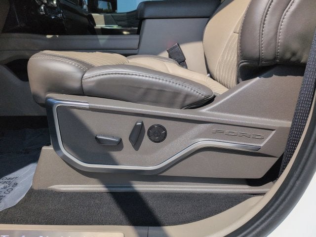 2025 Ford F-450SD Platinum DRW 4WD FX4 DP