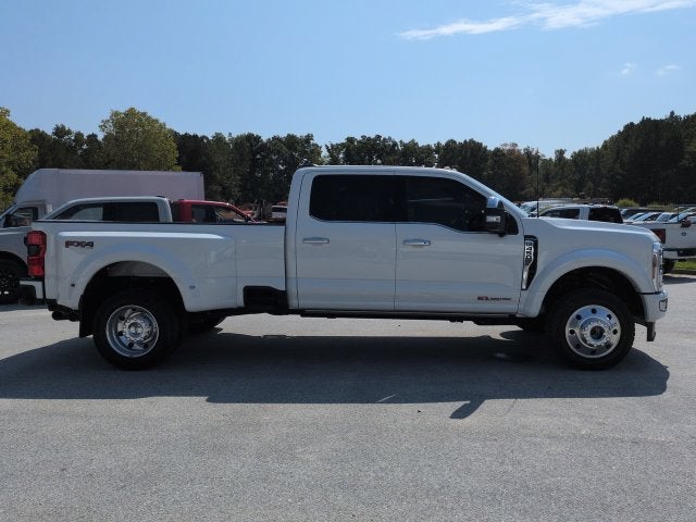 2025 Ford F-450SD Platinum DRW 4WD FX4 DP